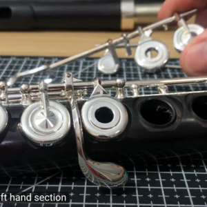 How to take a flute apart