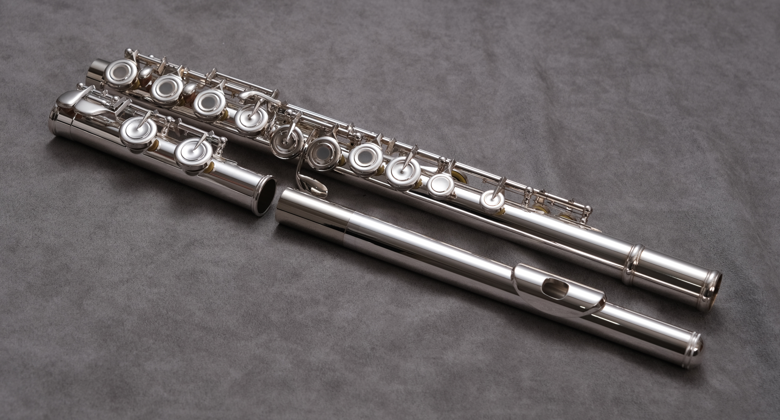 Open hole C foot flute